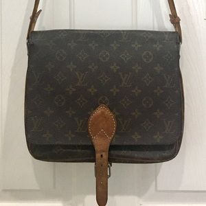 Louis Vuitton Cartouchiere